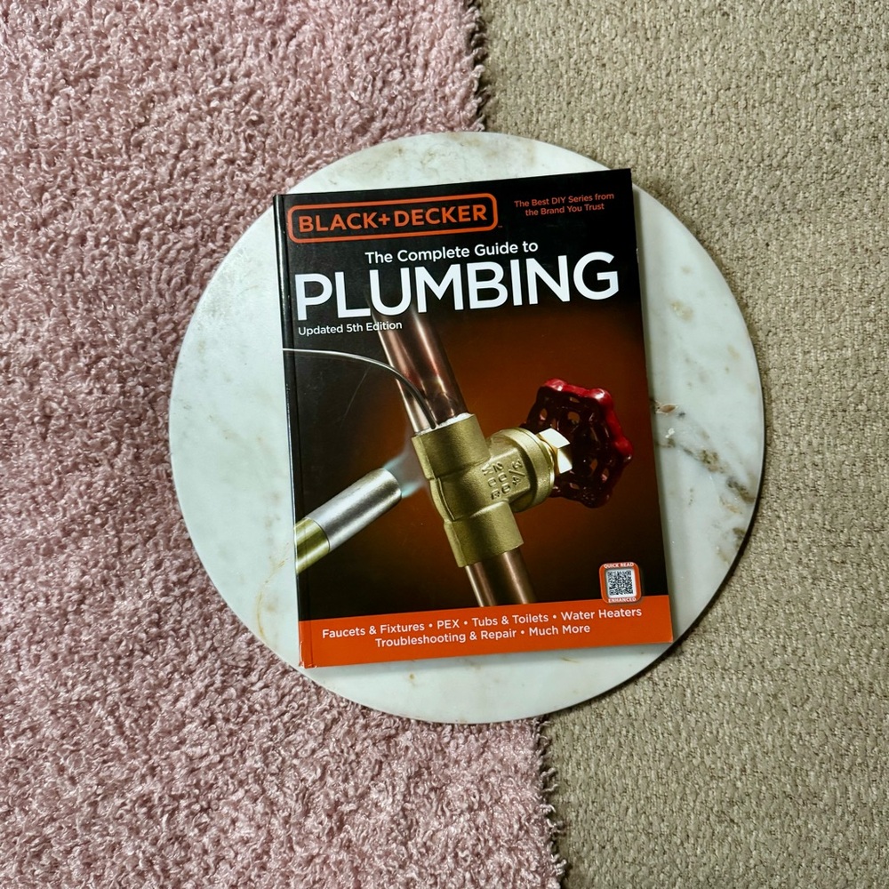 Black & Decker Plumbing Guide - Fourth Edition - Picture 4 of 5